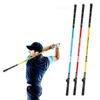 Bâton de swing de golf – golfeur en haut de sa montée avec un bâton jaune, trois coloris alignés