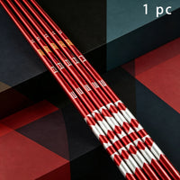 Manche de golf graphite rouge – vue d'ensemble des manches en diagonale