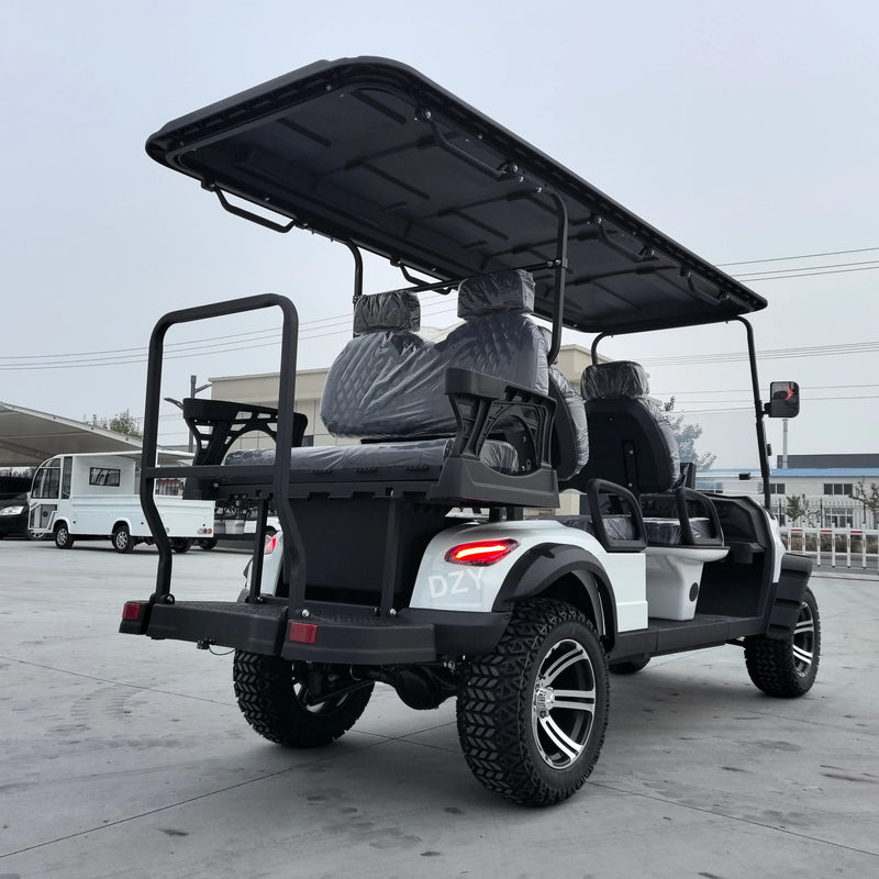 Voiturette de golf électrique blanche 4+2 – banquette arrière redressée en trois quarts arrière