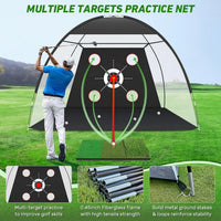Filet de golf multi-cibles – golfeur frappant vers l'une des cibles de la toile