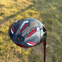 Driver de golf 460 cc – tête vue de dessus avec le poids réglable