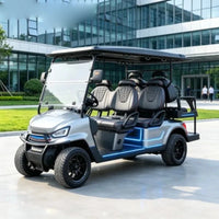 Voiture de golf électrique 4 places – version argent avec éclairage bleu, vue avant en trois quarts