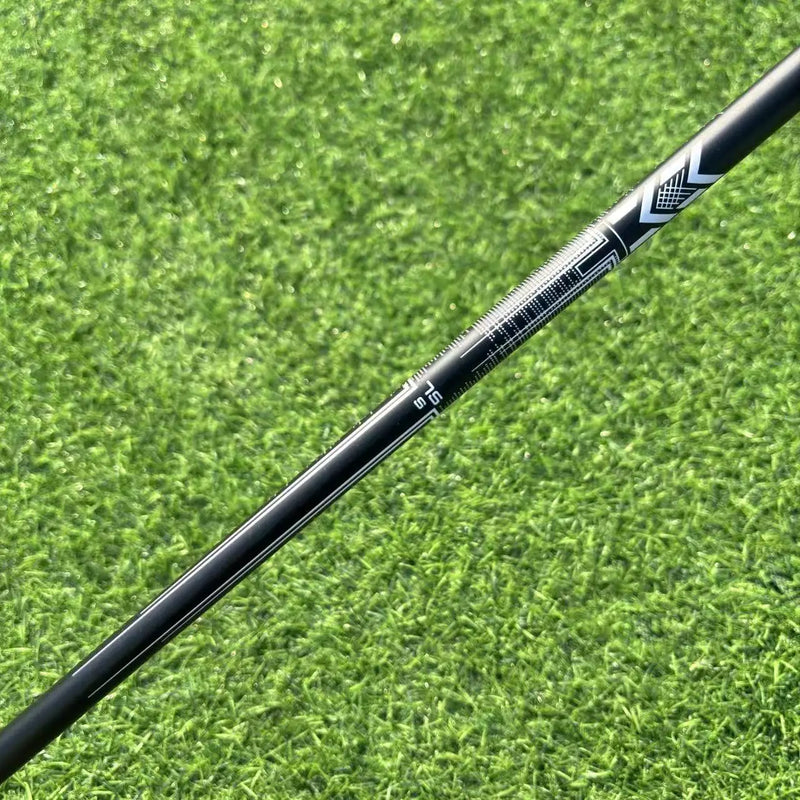 Série de fers de golf forgés noirs – vue 13