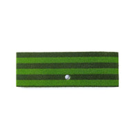 Tapis de frappe de golf strié – vue de face avec trou central