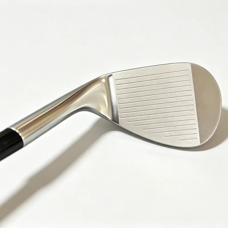 Sand wedge golf 72° – face à rainures vue de près