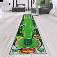 Tapis de putting golf 240 cm – tapis illustré déroulé sur un parquet