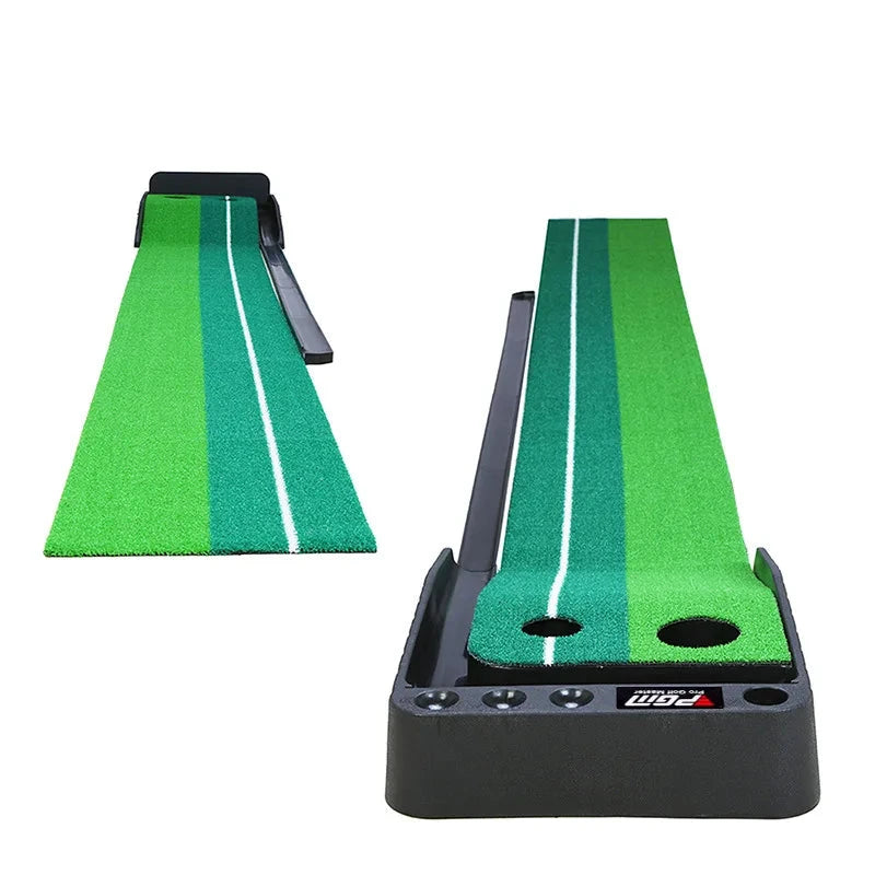 Tapis de putting d'intérieur – deux vues du gazon et de la base
