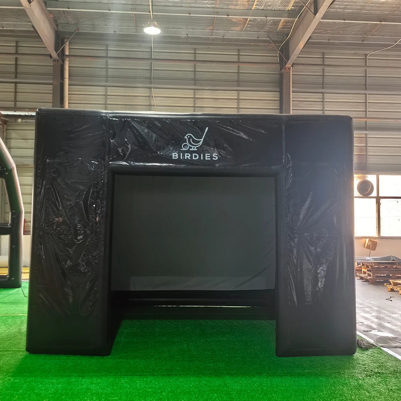 Cage de golf gonflable – vue de face de la structure noire