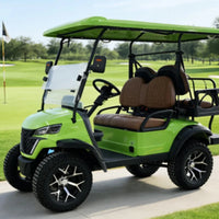 Buggy de golf électrique tout-terrain 2, 4 ou 6 places – vue avant en trois quarts, pneus tout-terrain et pare-brise