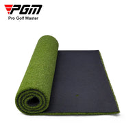Tapis de practice golf – tapis enroulé montrant le dessous antidérapant