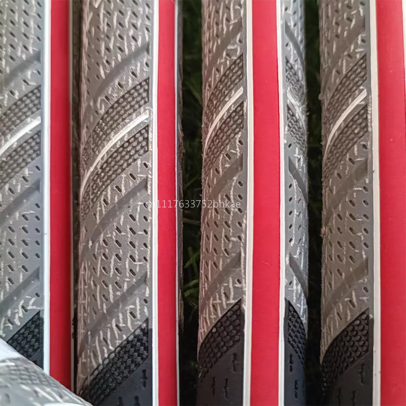 Grips de golf demi-coton – texture gris et noir en gros plan