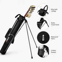 Sac de golf pencil ultraléger – sac noir sur son trépied avec quatre détails : poids de 1,025 kg, trépied stable, tissu étanche et deux poches