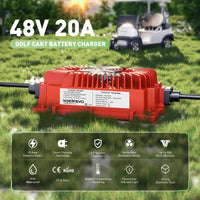 Chargeur de batterie au plomb 48 V – chargeur rouge devant une voiturette de golf, avec ses atouts
