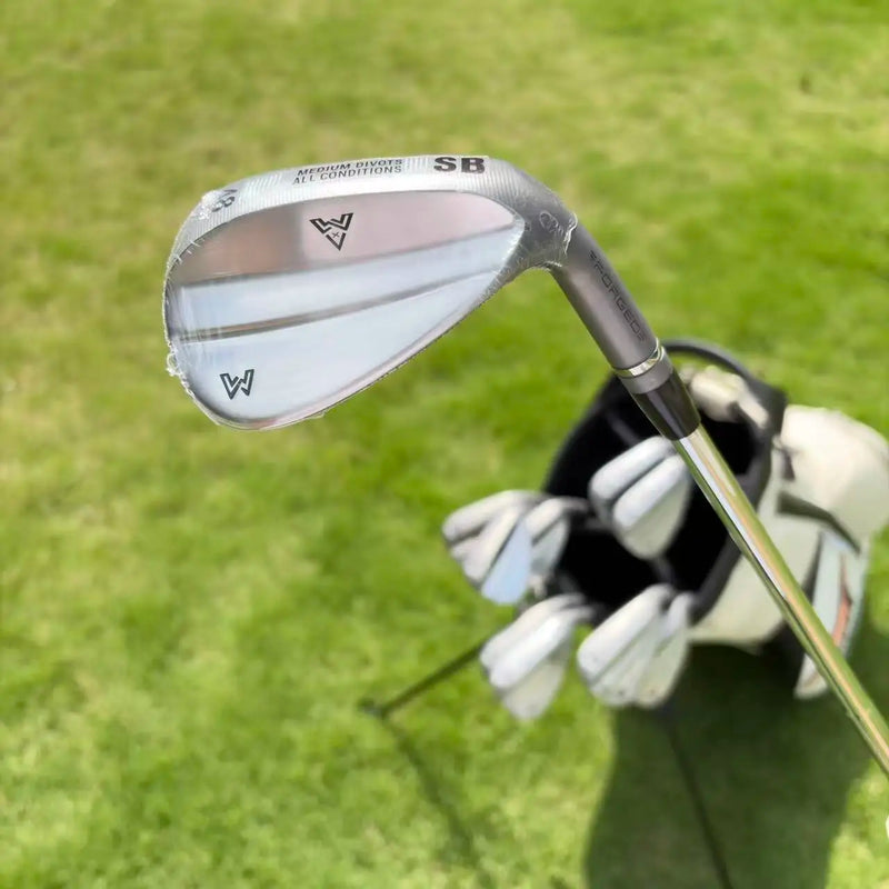 Wedge golf face brute – semelle SB et mention de conditions de jeu