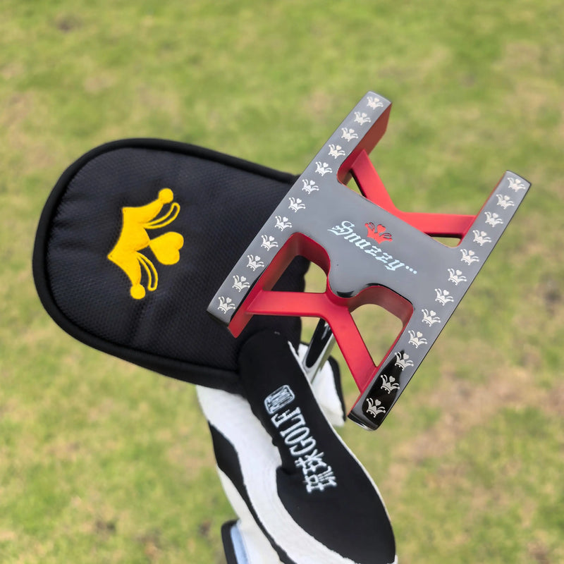 Putter maillet double face rouge et noir avec son couvre-putter