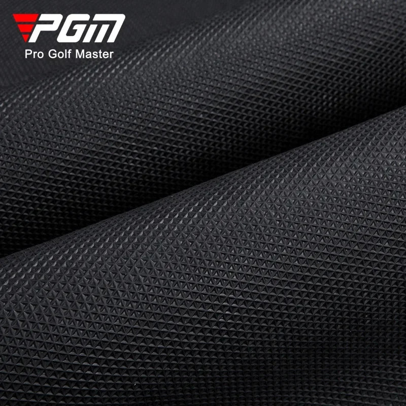 Tapis de practice golf – détail de la texture antidérapante du revers