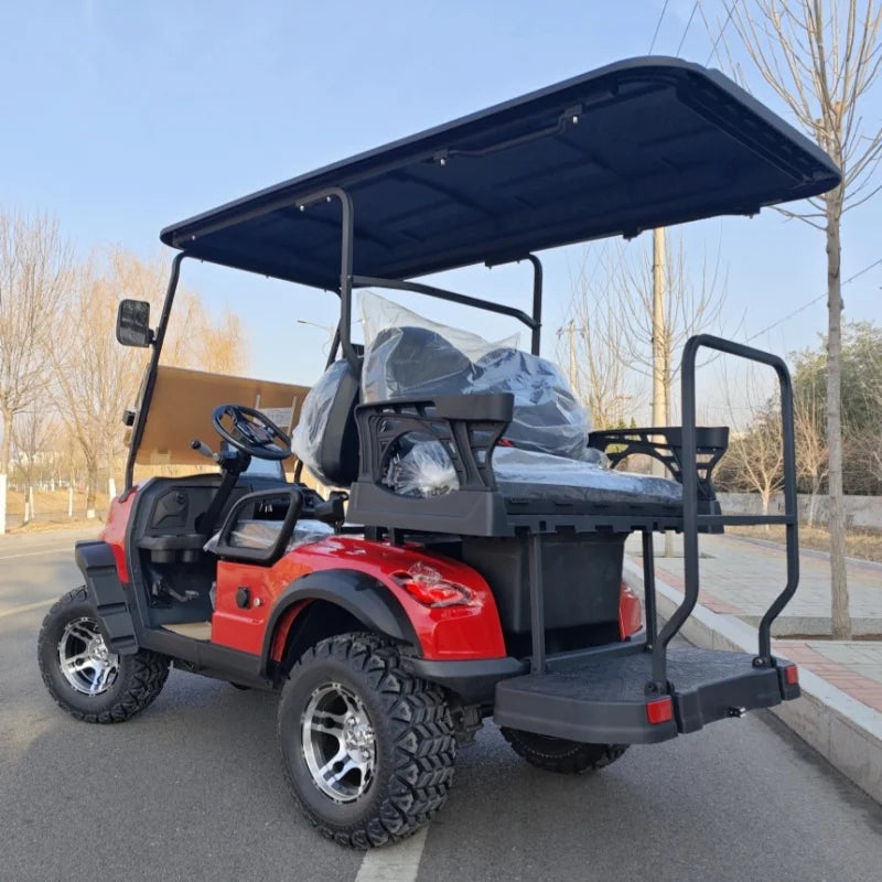 Voiturette de golf électrique tout-terrain – vue de trois quarts arrière de la banquette arrière rabattable