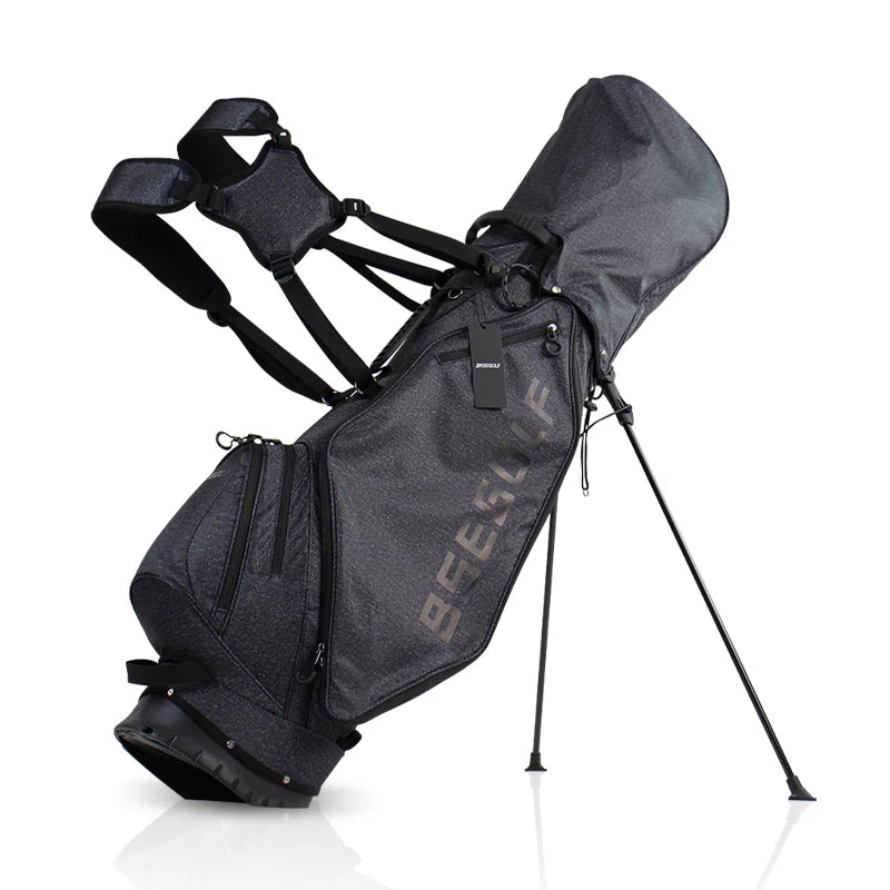 Sac de golf trépied ultra léger – version noire sur fond blanc