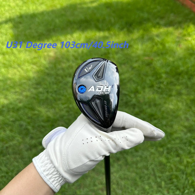 Hybride golf noir – loft 31° tenu à la main sur l'herbe