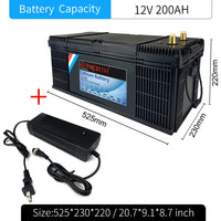 Batterie lithium LiFePO4 12 V à 48 V – batterie 12 V 200 Ah de 525 × 230 × 220 mm avec son chargeur