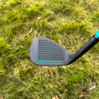 Wedge golf noir – face fraisée CNC à rainures et lignes turquoise