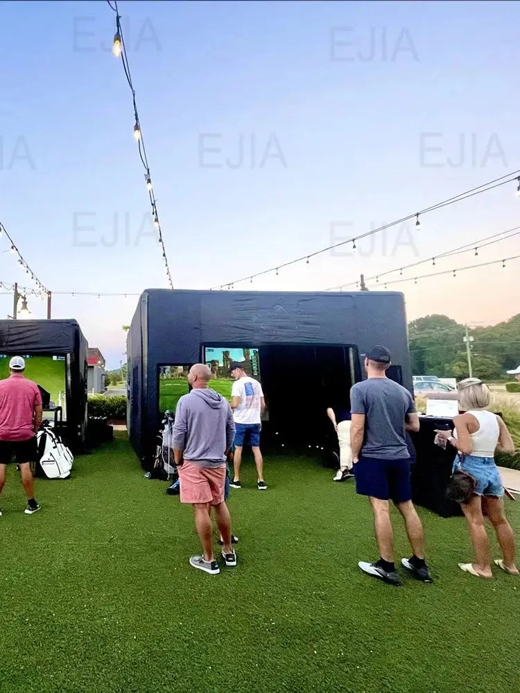 Tente de golf gonflable – tentes installées en extérieur lors d'un événement