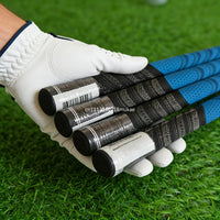 Grips de golf en fil de coton – main gantée tenant quatre grips bleus