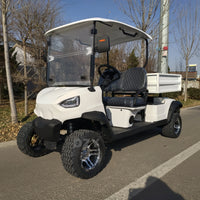 Voiturette de golf électrique de luxe – version blanche en trois quarts avant