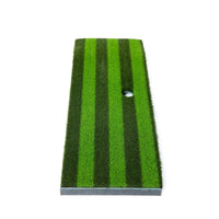 Tapis de frappe de golf strié – vue de dessus avec trou central