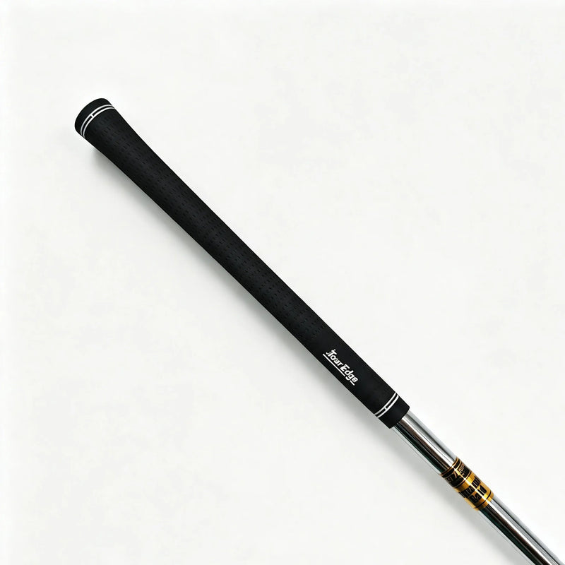 Chipper golf droitier – grip noir et manche en acier