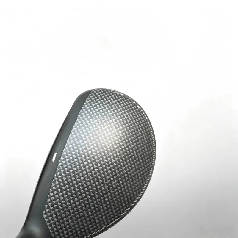 Hybride golf noir – couronne texturée vue de près