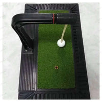 Entraîneur de swing de golf à balle suspendue – vue de dessus du cadre et du gazon